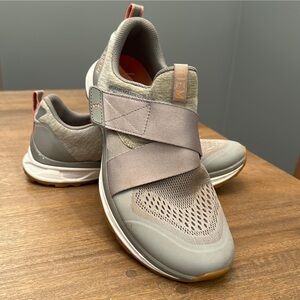 Grey TIEM Cycling Shoes